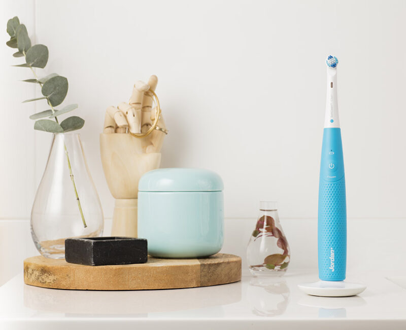 Sähköhammasharjojen osat